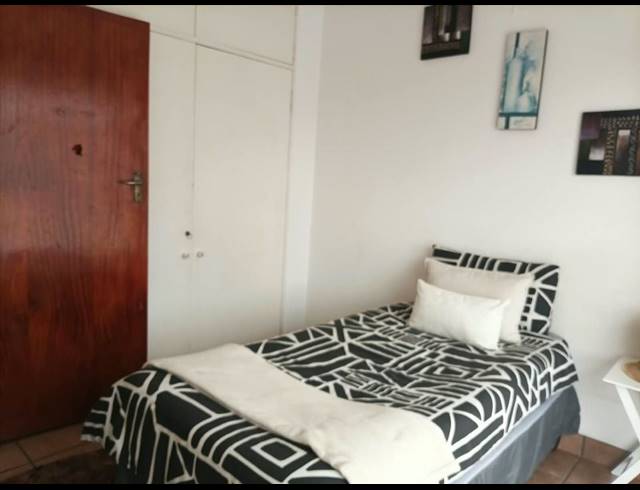 4 BEDROOM FREEHOLD FOR SALE IN NORKEM PARK
